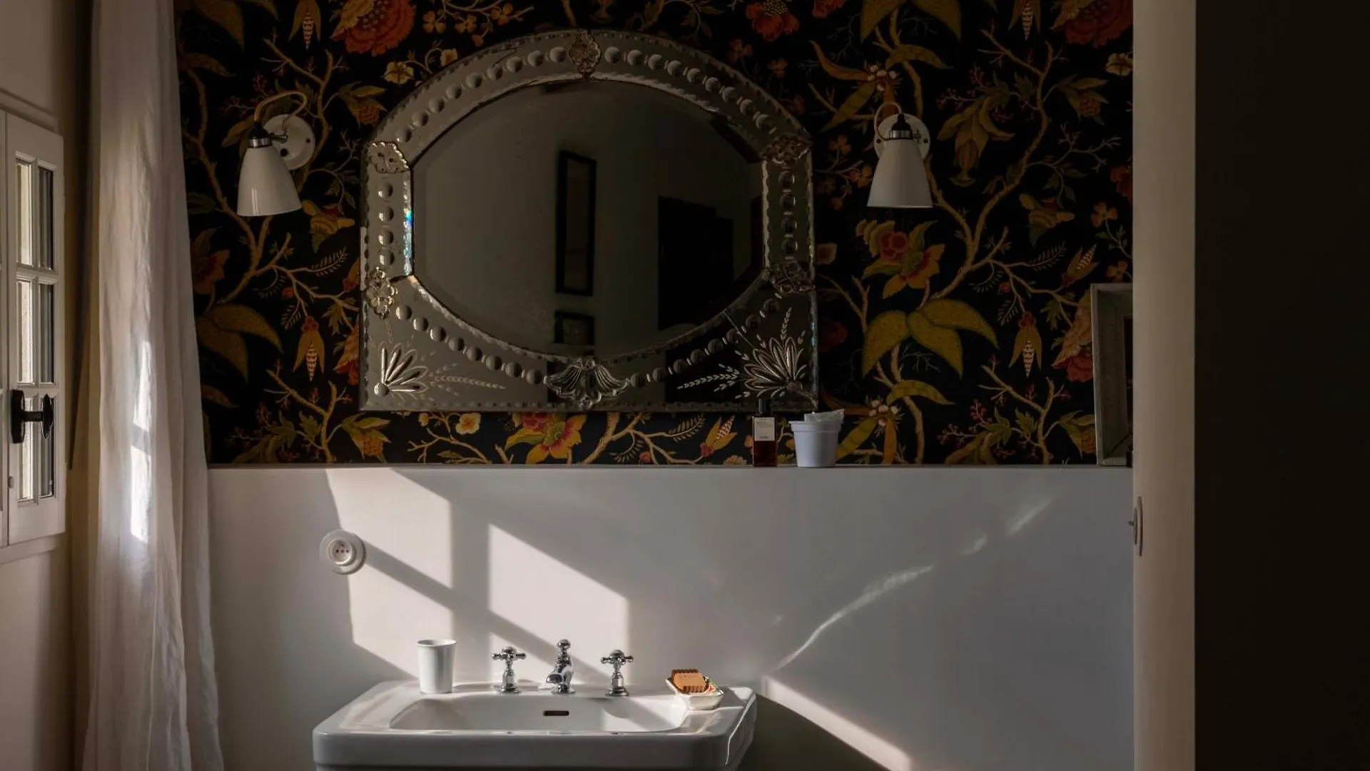La Perroya Hotel Visan France